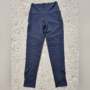 Aerie leggings black small w mesh